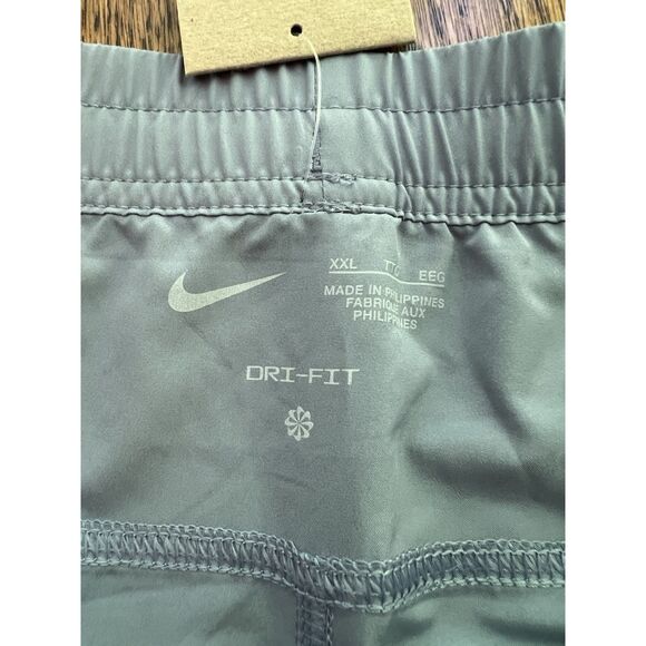 Nike Form FN4347-493 Standard Fit 5" Length Dri-Fit Unlined Versatile Shorts XXL - Picture 3 of 6